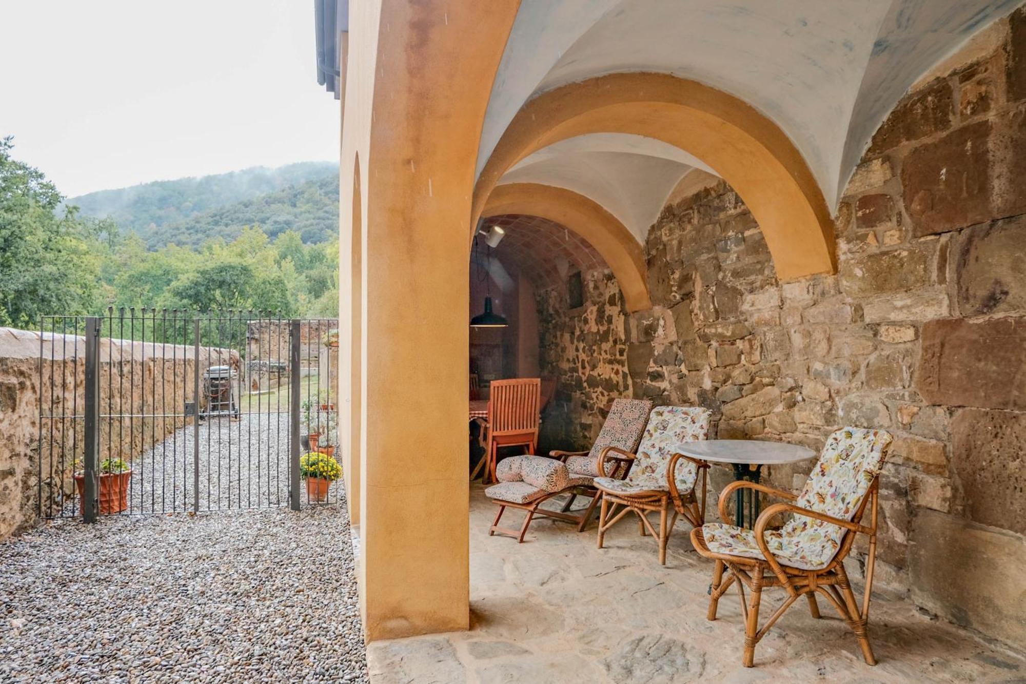 Rectoria De Castellar Villa La Vall de Bianya Dış mekan fotoğraf